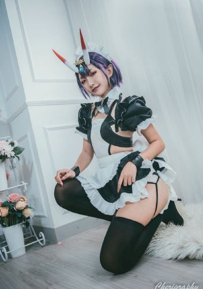 我的弥生姐姐_十万网红美女美酱