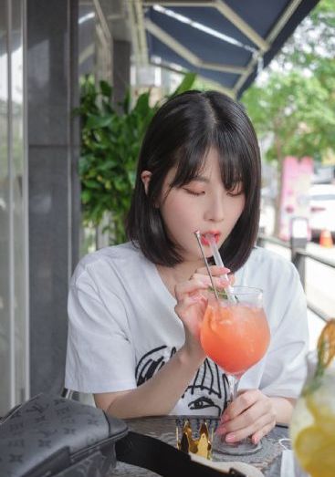 年轻的嫂子免费看_BD国语手机在线看