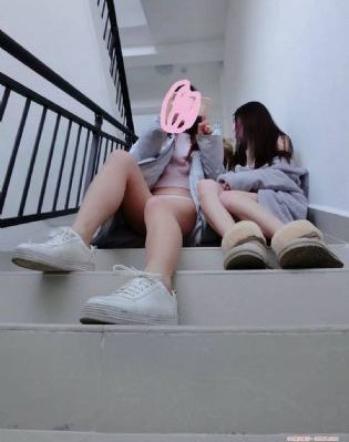 新婚h高潮嗯啊娇喘抽搐np_高清高清完整版播放