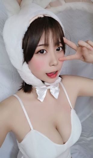 爱奴在线_蓝光版中文字幕包