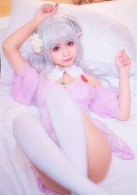 巨乳女士官_HD完整视频观看