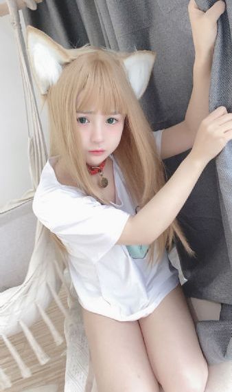 女大学生的沙龙室免费_1080在线观看完整版